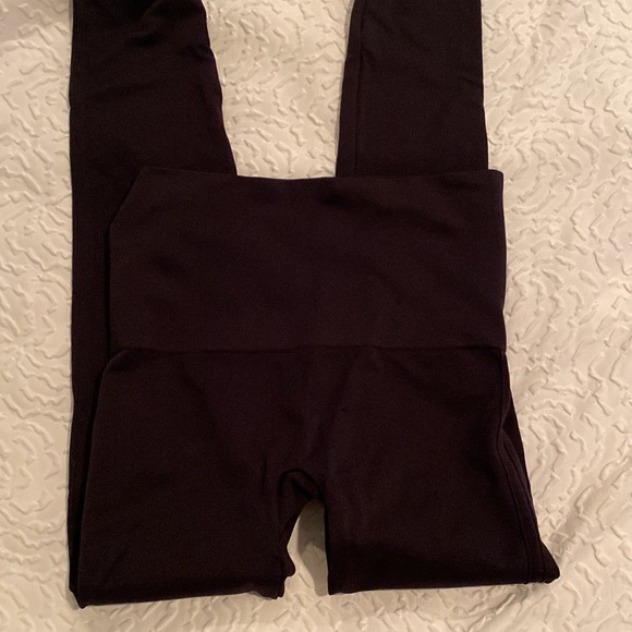 Spanx | Look At Me Now Seamless Leggings Black M - Picture 5 of 5